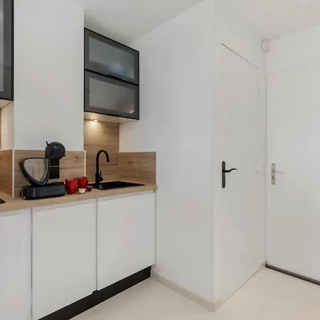 شقة Village Naturiste R4n - Le Bacchus Heliopolis Luxe آجد